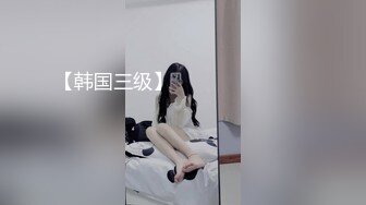 带面罩的美熟微露脸 口活不错 来回抽插