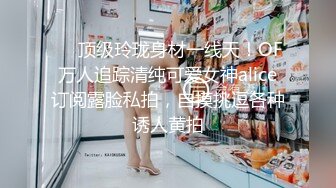 大晚上和素颜老婆日常性生活，白丝女仆装，深喉怼嘴，后入一顿打桩