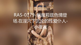 [MP4/395M]12/18最新 眼镜小美女露脸群P好几大哥深喉口交淫声荡语揉奶玩逼VIP1196