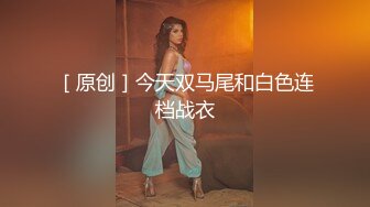 长发黑丝美女粉嫩肥厚两瓣张开极具诱惑真想直捣凤巢