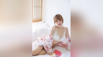 乌克兰美女Mila Azul的Onlyfans最新大合集，各种道具秀尺度更大，肛塞、假jb、电动玩具自慰【730V】 (183)