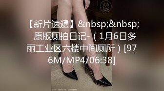 ★☆震撼福利☆★万人求购P站女族性爱专家 极品反差骚妻【静芸】解锁私拍，灵活长舌性感少妇的顶级口交侍奉，啪啪啪全自动榨精机 (16)