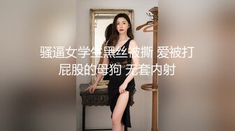 175【健身宝贝】超好看模特一样~超爱喷湿牛仔裤~自慰大秀 (1)