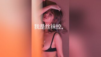 [MP4]【人间水密桃】三女叠罗汉来姨妈只能双飞啪啪，健身球上口交边骑乘边舔逼，快速抽插大屁股出白浆