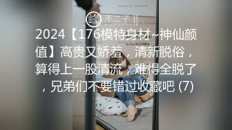 【新片速遞】&nbsp;&nbsp;熟女少妇大战光头大叔，连操三炮，老了体力惊人无套啪啪巨乳吊钟奶内射好多[865/MP4/57:39]